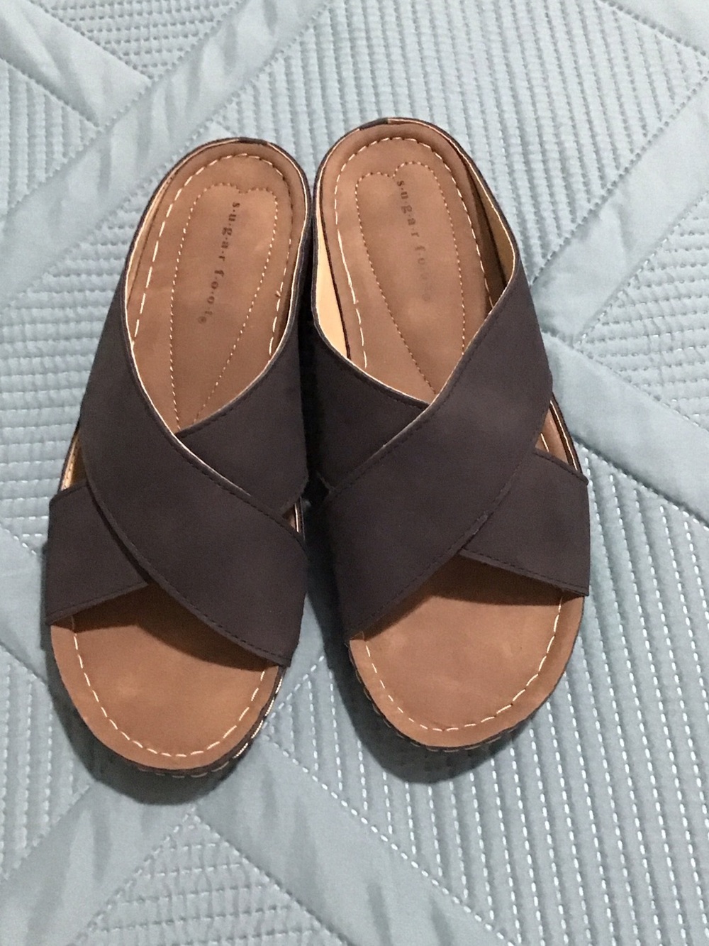 Women's Crisscross Slide Sandals in Black - Sugar Foot